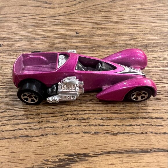Hot Wheels 1999 Screamin Hauler II Pink Diecast Toy Car 1:64 Scale Collectible - Picture 2 of 4